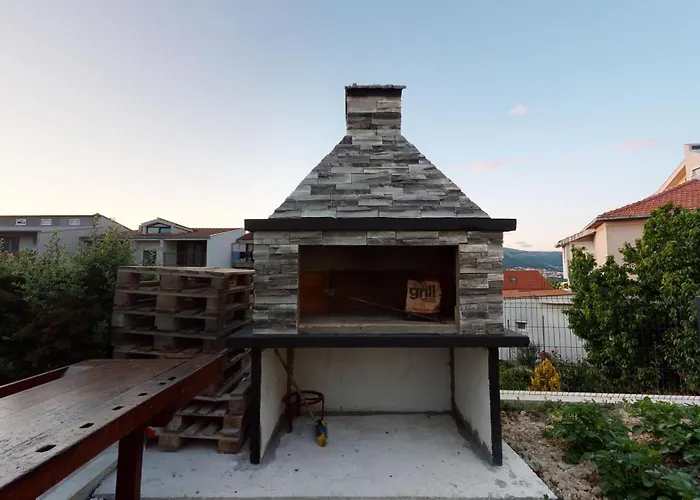 Villa House Tolesa *