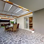 Villa House Tolesa Split
