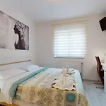 House Tolesa * Split