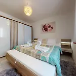 Villa House Tolesa *
